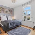 Cruwzo I Exclusive In Location With Parking * Ingolstadt