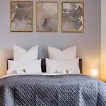 Apartament Cruwzo I Exclusive In Location With Parking *