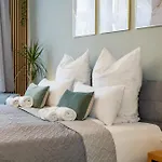 Cruwzo I Exclusive In Location With Parking * Ingolstadt