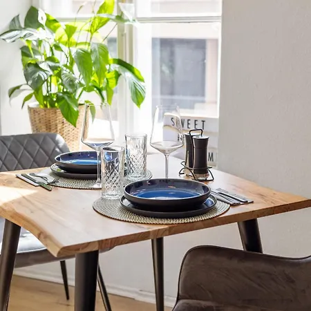 Cruwzo I Exclusive In Location With Parking Apartament Ingolstadt