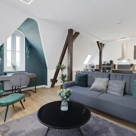 Cruwzo I Exclusive In Location With Parking * Ingolstadt